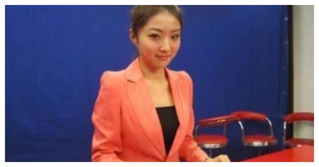 她是让人羡慕的女主持人，被男友7刀砍死，年仅25岁，让人惋惜！