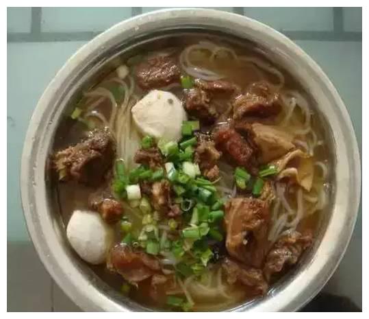 玉林街上出名的这十几种粉！你都品尝过了吗？