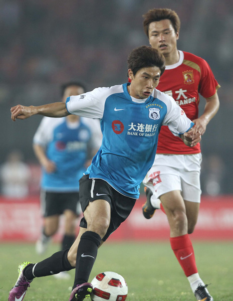 球老照片:2011年4月2日中超第1轮广州恒大1比