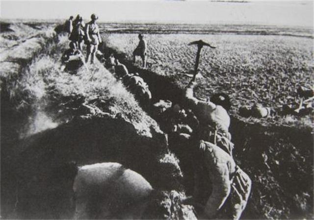 连长排长机枪手相继阵亡, 团长政委参谋长划地