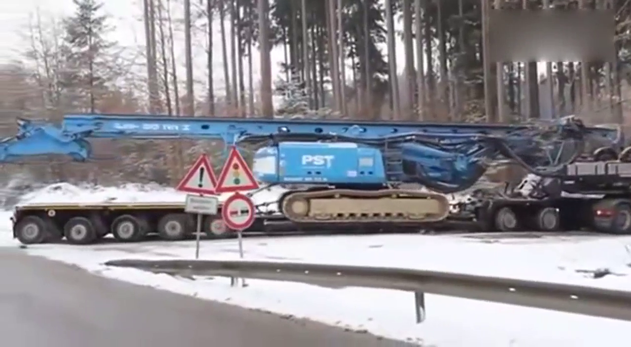 驾驶超级重型卡车的人绝对是神人了