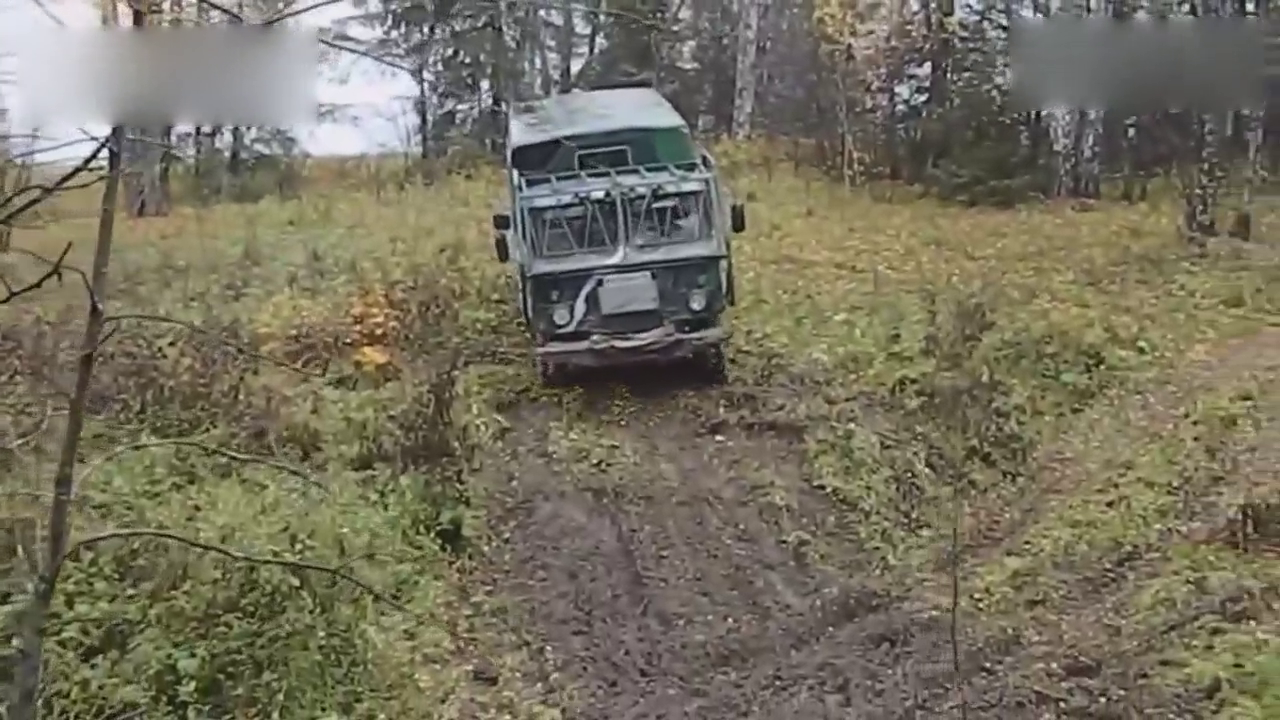 神奇的俄罗斯军用卡车有多牛？看看就知道！