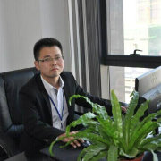 黄金分析师肖子坤