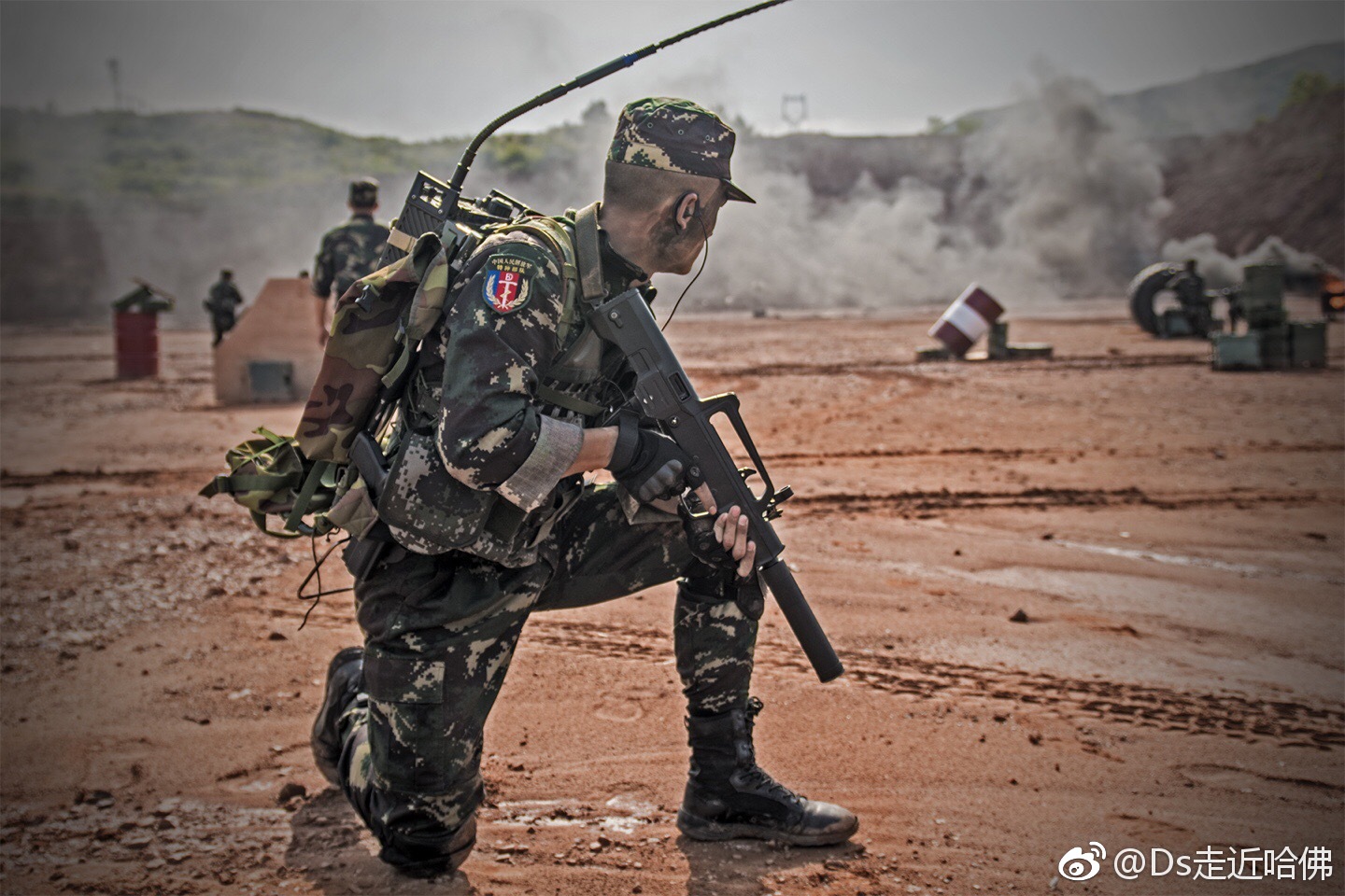 重磅:中国人民解放军陆军开官方微博了。陆战