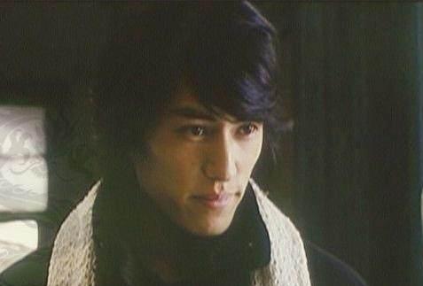 靳东为什么现在才火? 看完他年轻时候的照片你