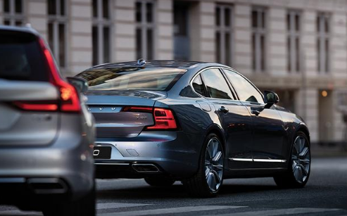 沃尔沃19款S90T8混动上市,配置全新升级,售价