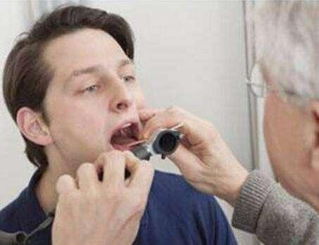 留意到的人真不多!喉癌到来前,身体这个部位会