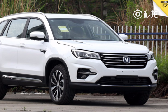 国产配置高 合资质量好 15万买SUV该怎么选