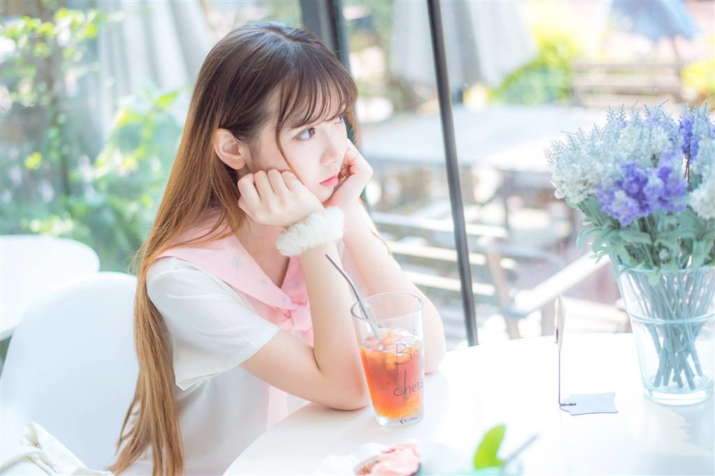 情感问答 男方父母不同意,他还有点妈宝男,请问