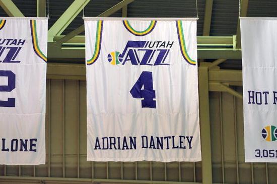 盘点NBA各队历史上有哪些号码球衣已经退役