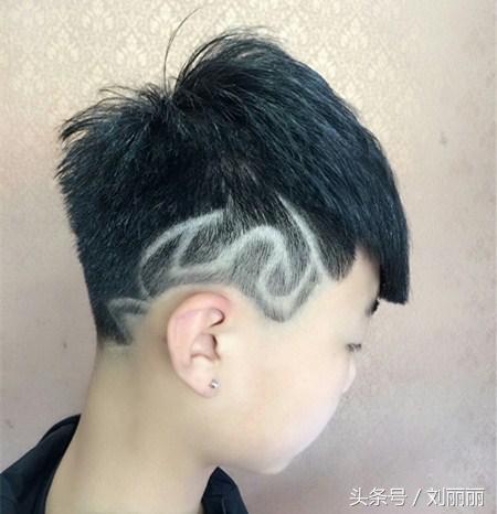 夏天最酷帅小男孩宝宝发型，妈妈们千万不要让你儿子错过