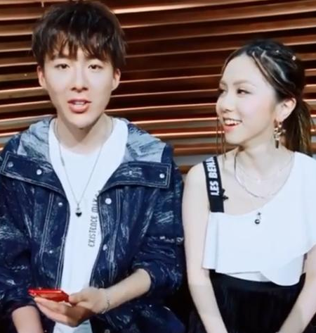 刘宇宁“土味情话”狂撩邓紫棋,邓紫棋看他的眼神有点让人误会啊