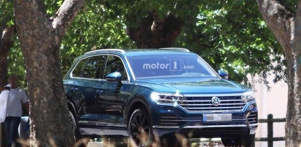 新款大众神车途锐无伪装谍照!