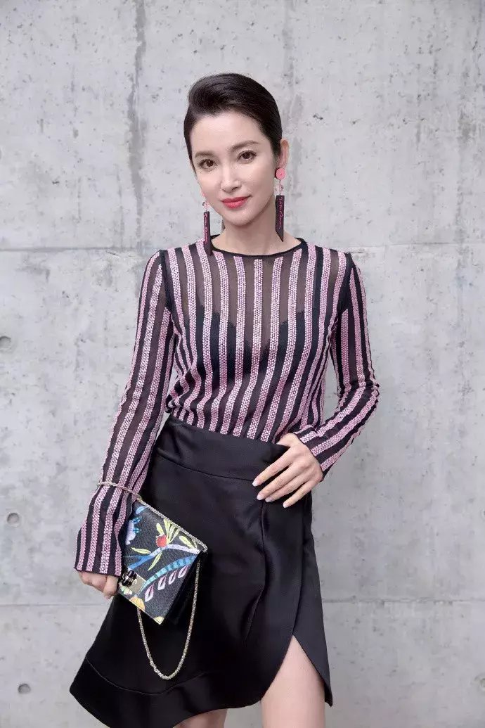 A字裙=夏天遮肉显瘦神器!