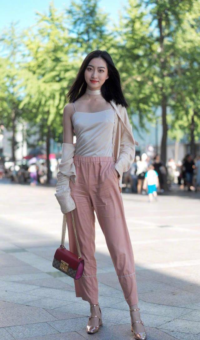 武汉美女街拍都喜欢去的地方,你知道几个?