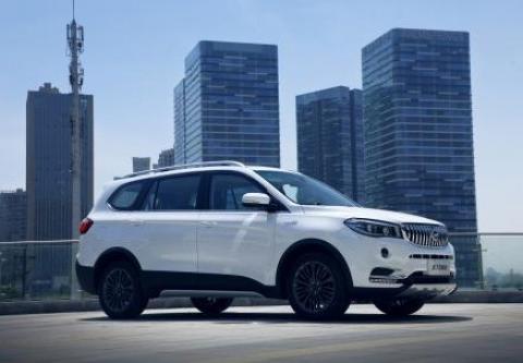 SWM斯威X7互联版PK荣威RX5 谁是同级智能之王？