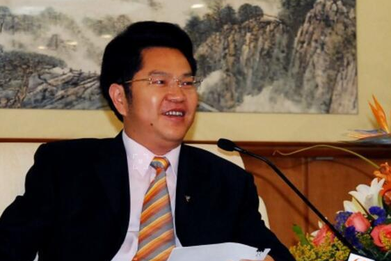 堕落大贪官,涉案超900亿,霸占540处房产,落马