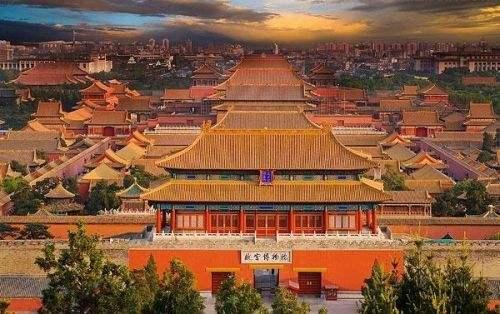 北京城的建造呈双龙布局之谜