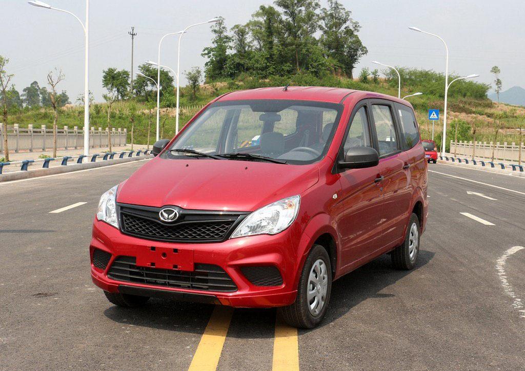 3万多买MPV? 这款1.5L自吸配防抱死, 外观还胜过五菱宏光S