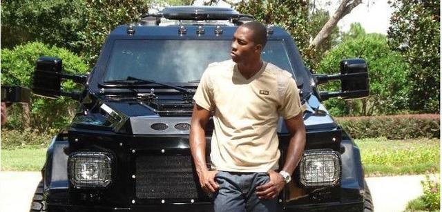 火箭球星豪车大比拼, 大胡子哈登是最低调的?