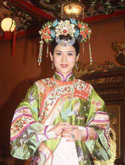 康熙后宫四对姐妹花，只有她最惨……去世时无名无分