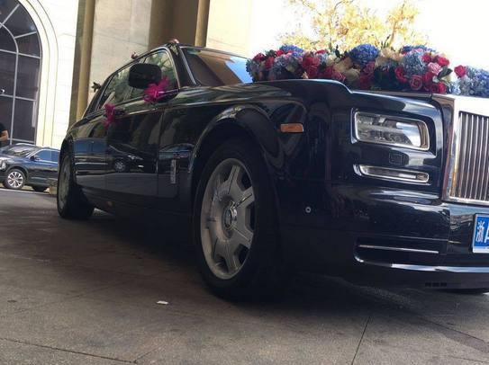 土豪到底有多有钱, 开的豪车国内都很难找到, 看看他们富有程度