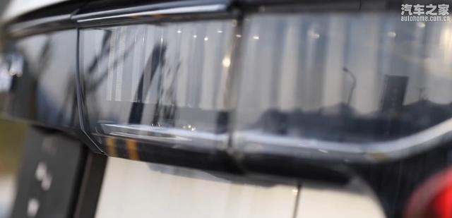 领克01试驾表现超越众多高端合资品牌，质感对得起售价