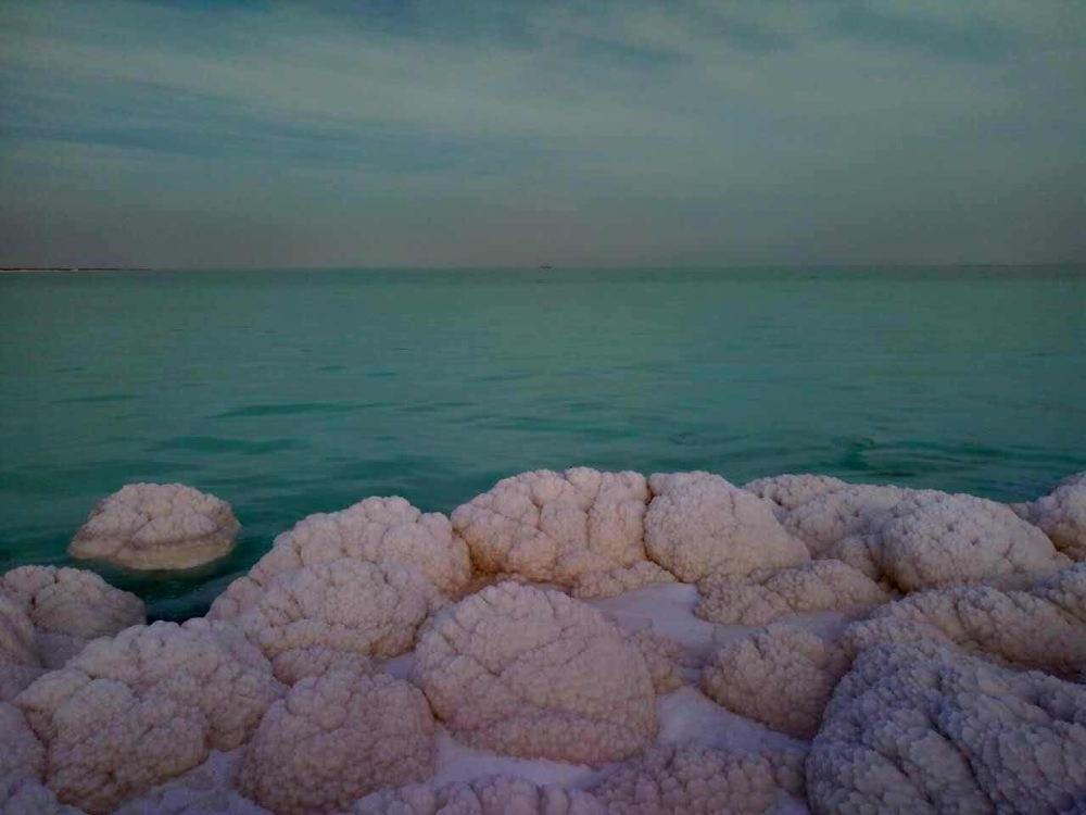 被称为死亡之海的新疆罗布泊惊现碧波荡漾的湖面,真的