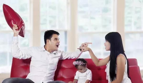 当婚姻只剩下了猜疑和争吵,是否还能继续走下