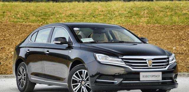 补贴5.4万, 油耗1.7L, 牌照随便上, 22万还买帕萨特?
