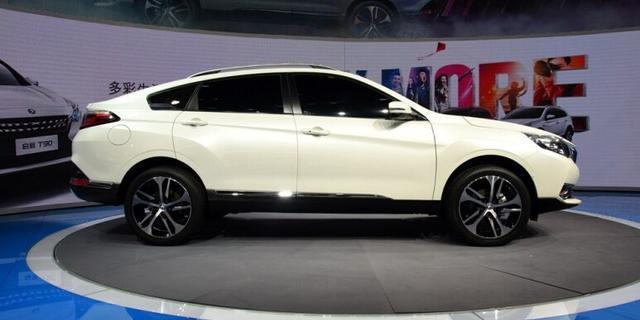 比宝马X6好看，居然只卖10万，博越慌了