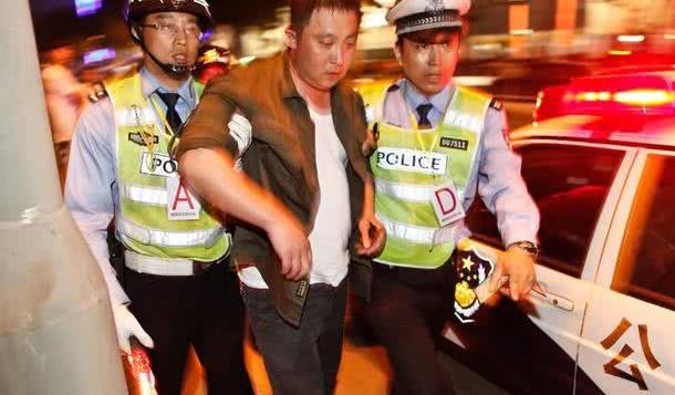 酒驾进拘留所的十五天里,到底会经历什么?今天