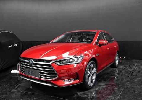 颜值堪称最帅国产车, 5.9S破百, 1.5T售18万, 后悔买特斯拉!