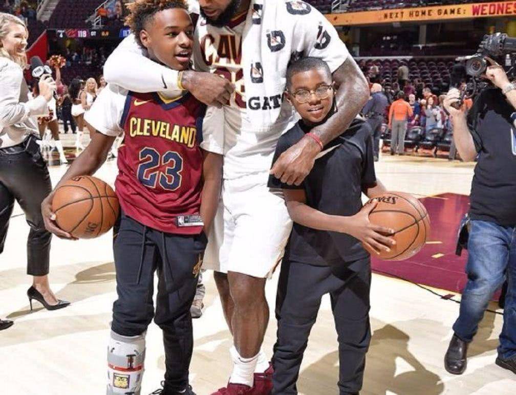 联盟星二代谁最有前途?韦德儿子全美最强 詹皇2子天赋异禀