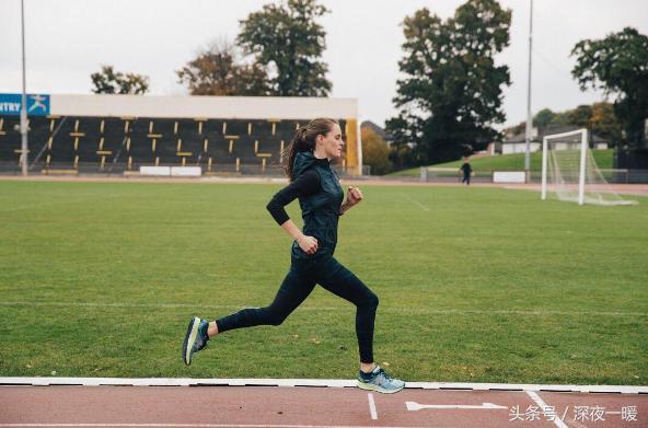 这些牌子的运动鞋,柔软得让你上脚犹如踩屎!