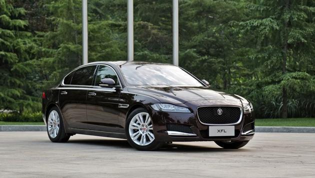 国产后狂降20万, 轴距增至3米1, 这车让BBA都看不下去了