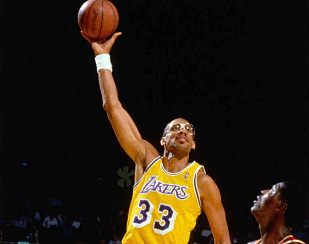 贾巴尔天勾图片