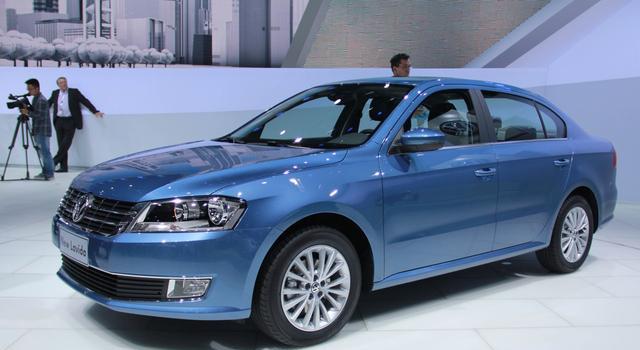 紧凑型轿车全国销量排行第一名大众朗逸7万元起值得购买吗