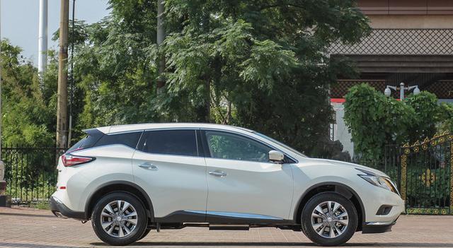 和汉兰达一样大, 标配无匙, 跳水26万, 年销仅2万辆, 为何?