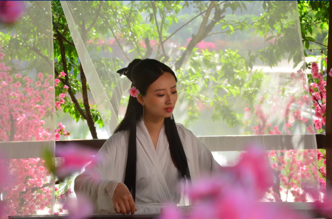 幸福的两口子简谱_最幸福的两口子歌谱简谱