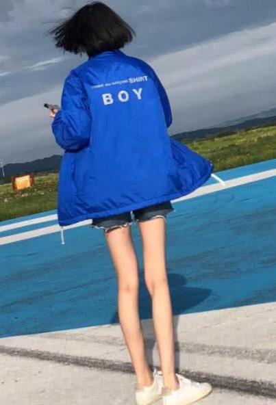 都说李溪芮是腿精,直到看到陈钰琪,才知道啥