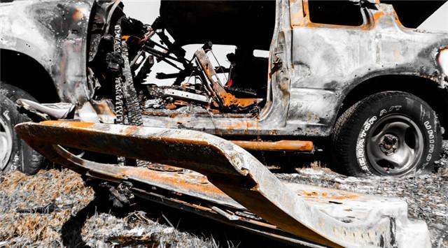 国外30年老车遍地都是,为啥国内私家车十几年