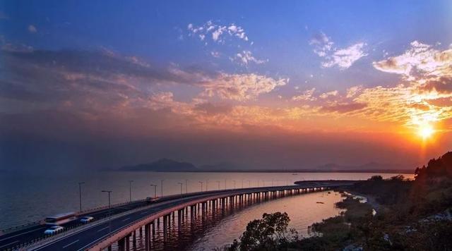 国内7大最美环湖公路,自驾者的终极梦想!你自驾过几条?