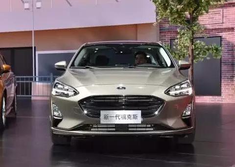 老牌A轿一哥强势回归，推出新一代车型，叫嚣朗逸和卡罗拉