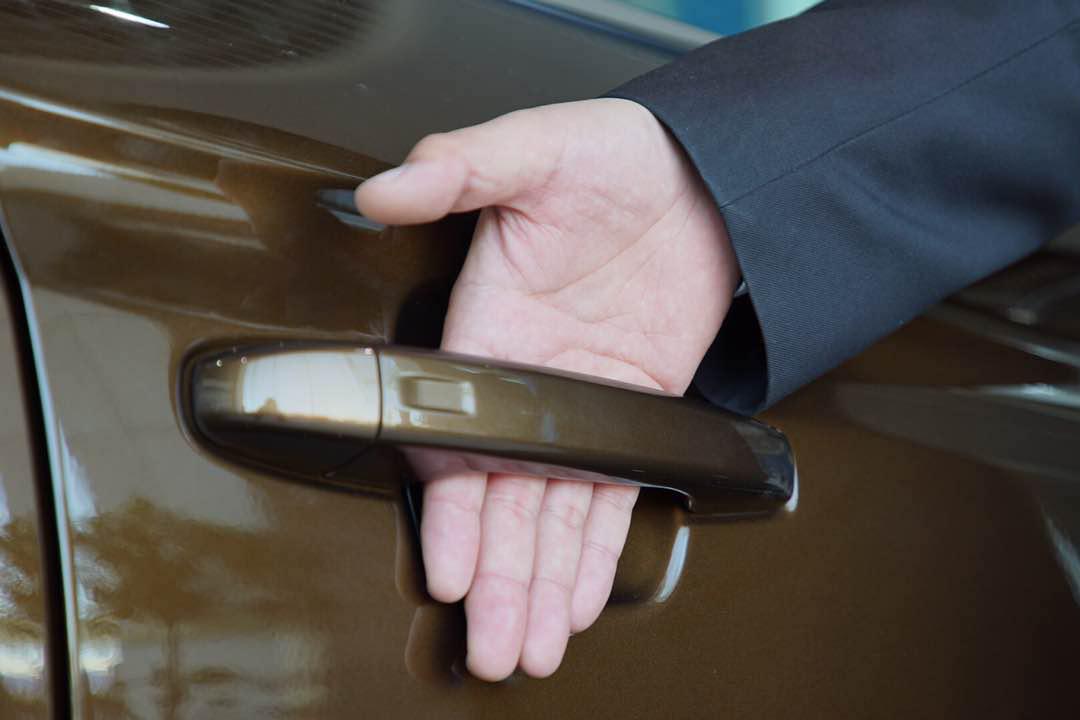 车门居然有这么多讲究？千万别再用错！