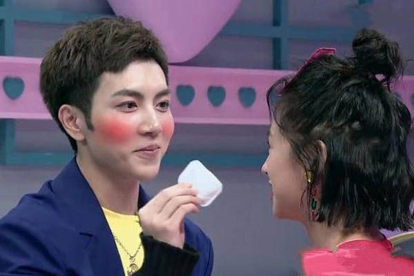 口红王子鬼鬼来了,Mike遇劲敌,这位女嘉宾撩不