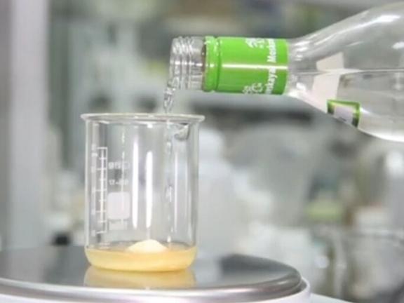 自制可以吃的指甲油,好看又容易撕拉