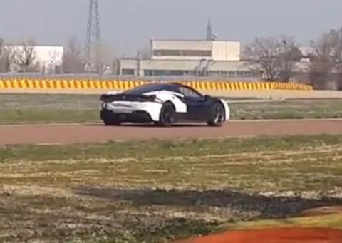 纯电续航才16km 超跑也能省油 法拉利488混动版