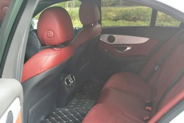 放弃一汽大众CC，果断入手这部豪车，提车后全家人笑开了怀！