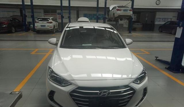 这车颜值高, 省油好开, 紧凑型轿车的完美表现